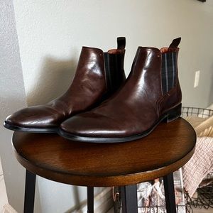 Florsheim Leather Chelsea Boots